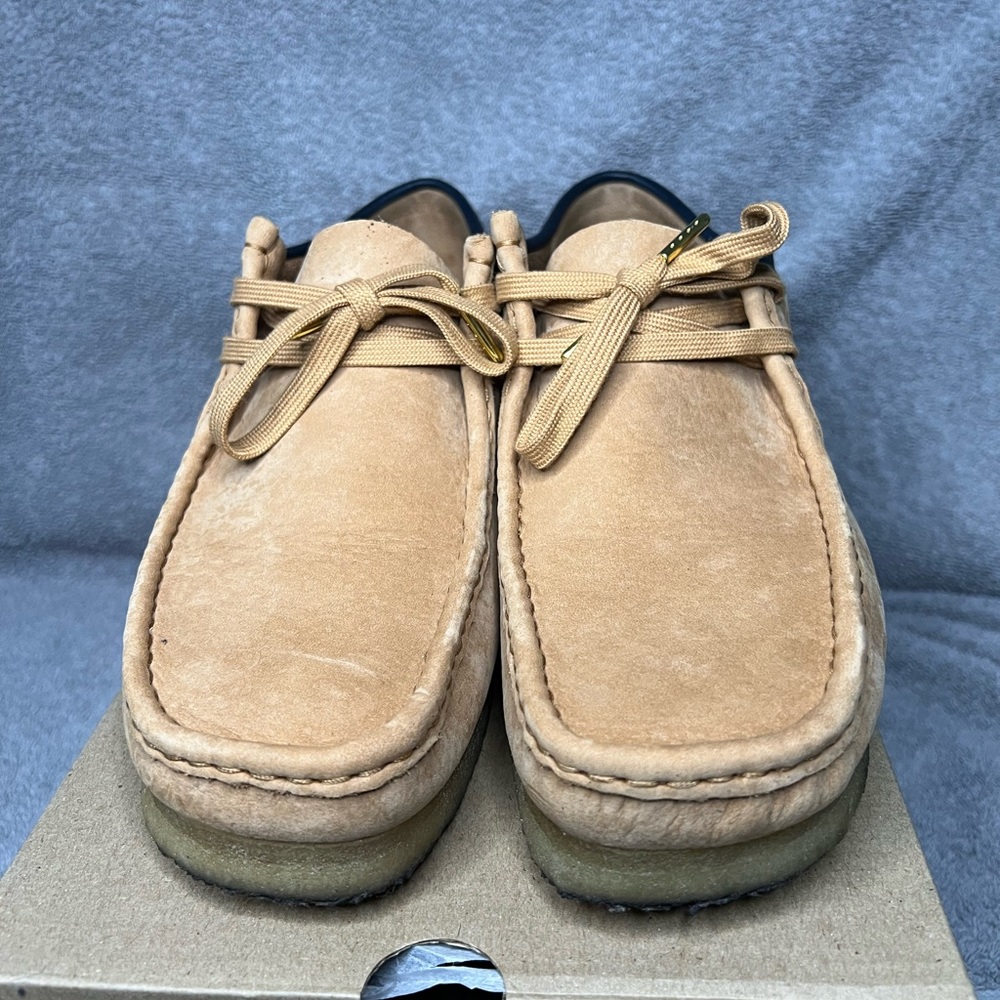 Original Clark’s leather very comfortable used mens size 10.5
